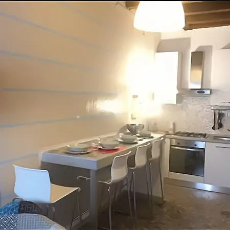 House Book Apartment *